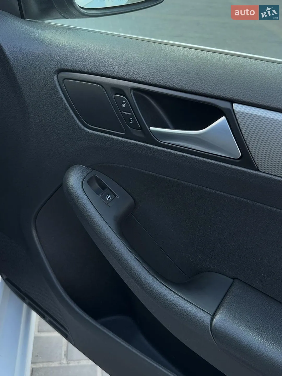2017 Volkswagen Jetta - мініатюра 32