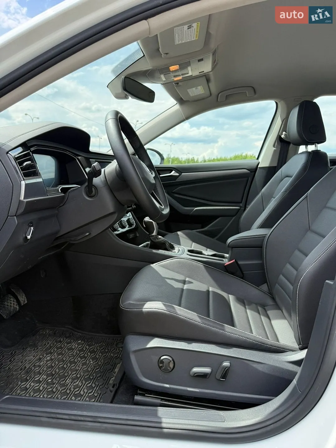 2024 Volkswagen Jetta - мініатюра 10