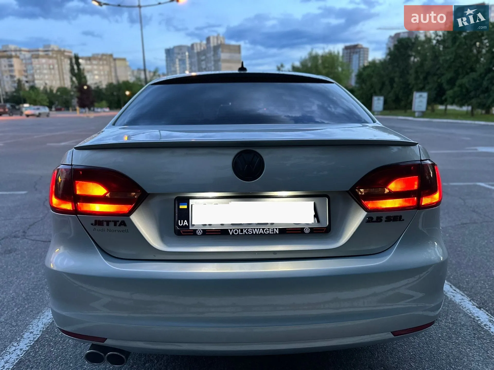 2010 Volkswagen Jetta - мініатюра 6