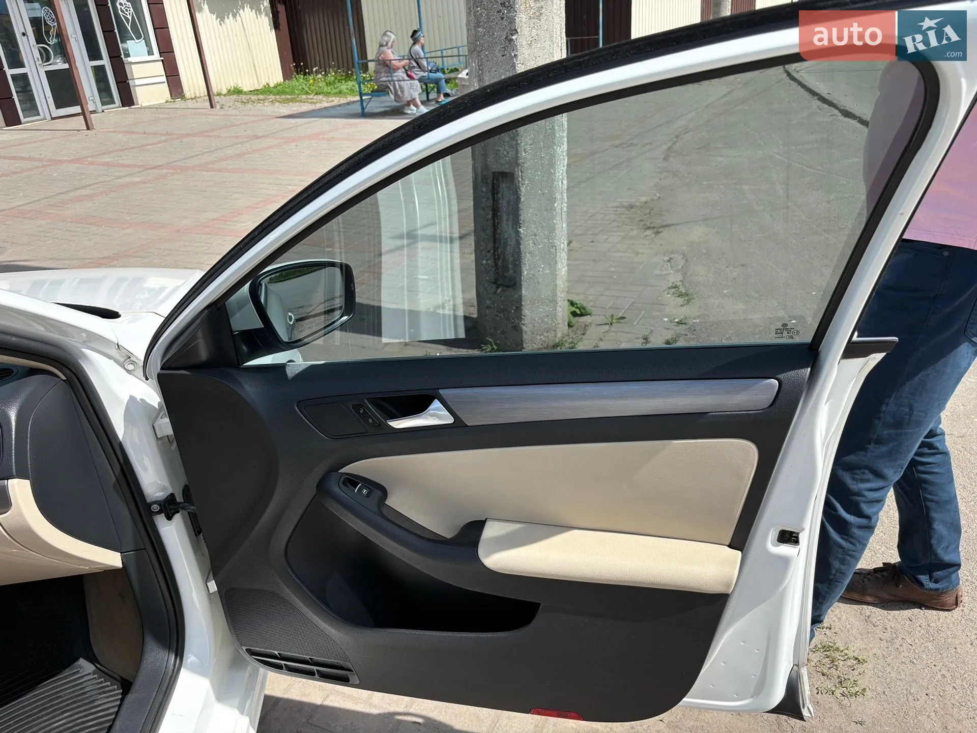 2012 Volkswagen Jetta - мініатюра 25