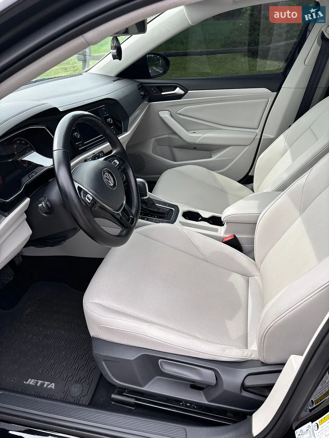2018 Volkswagen Jetta - мініатюра 16