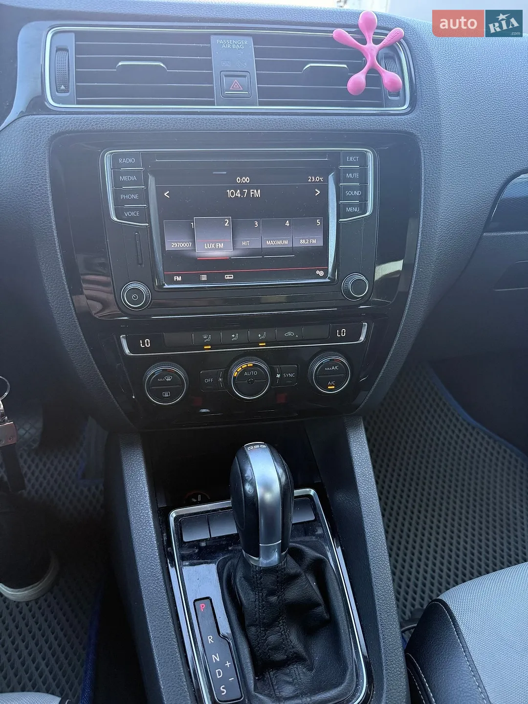 2016 Volkswagen Jetta - мініатюра 16
