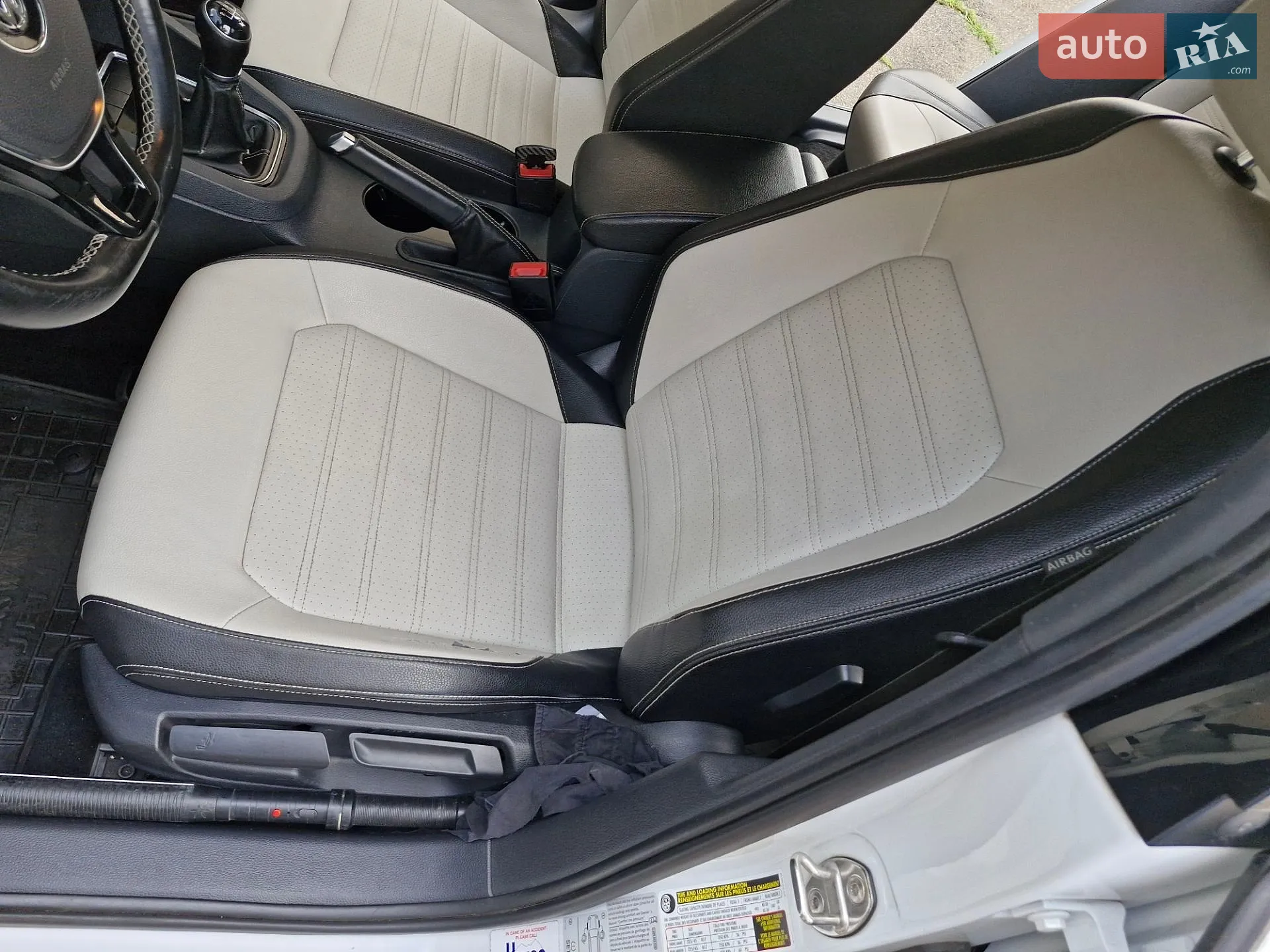 2016 Volkswagen Jetta - мініатюра 25