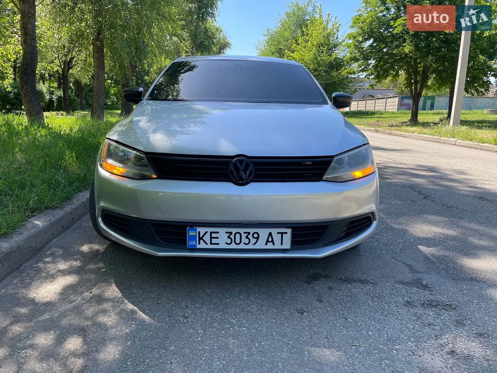2012 Volkswagen Jetta - мініатюра 2