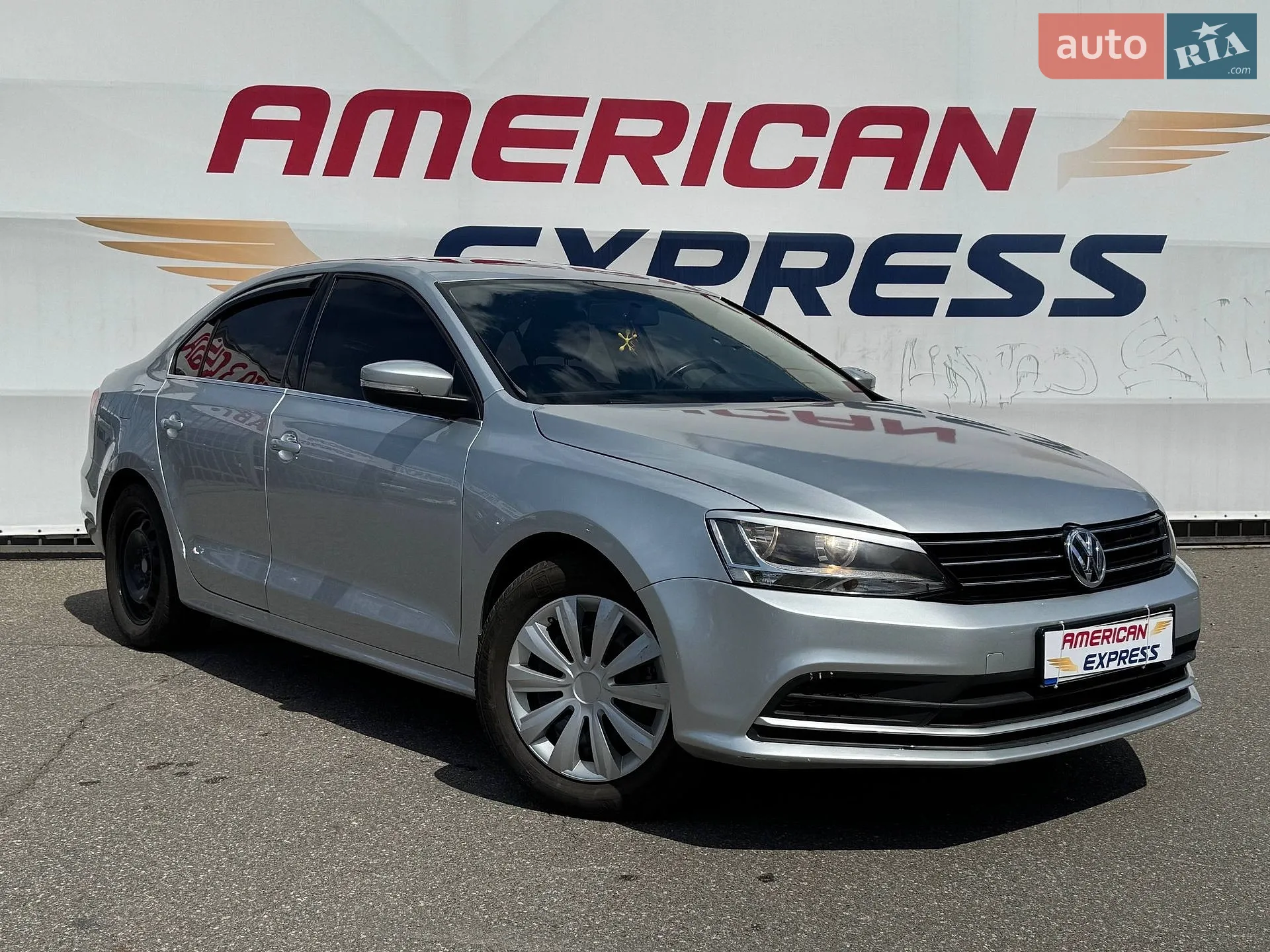 2015 Volkswagen Jetta - фото 1