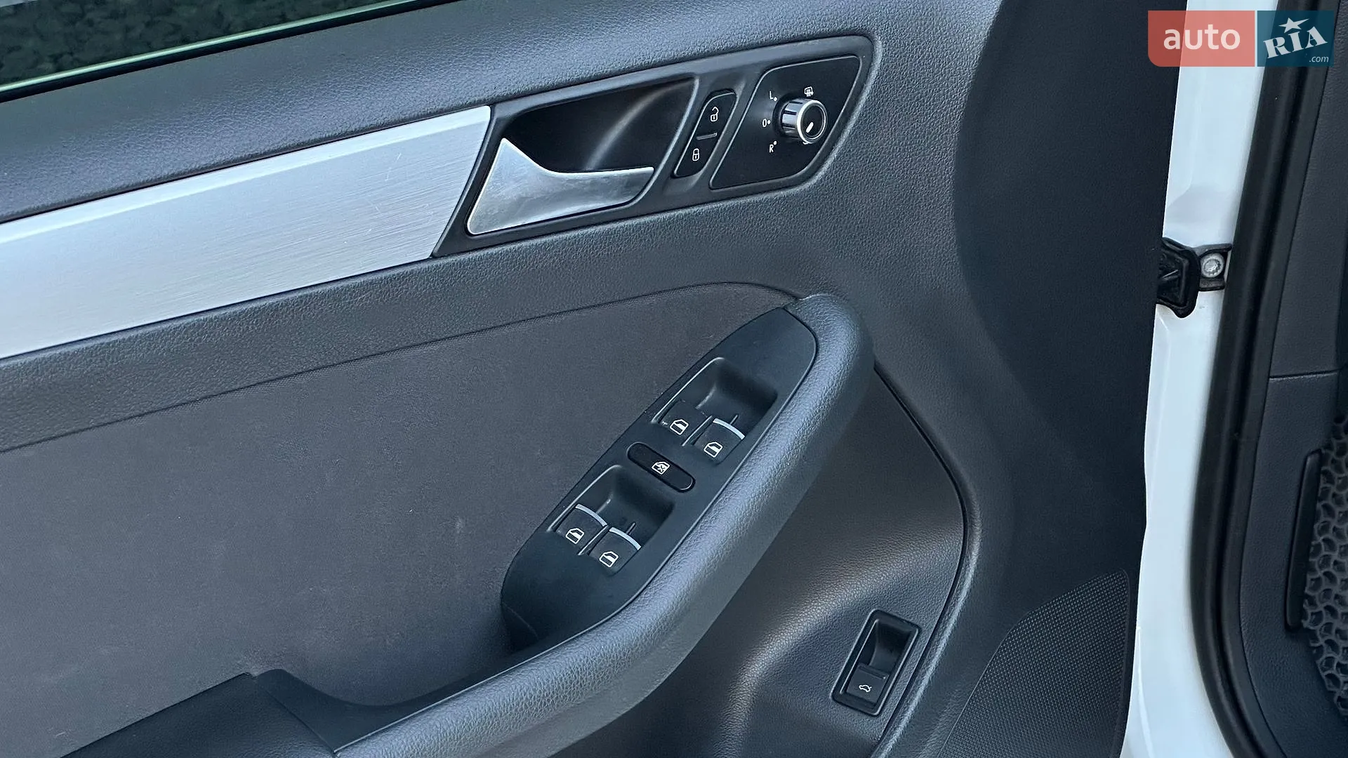 2013 Volkswagen Jetta - мініатюра 60