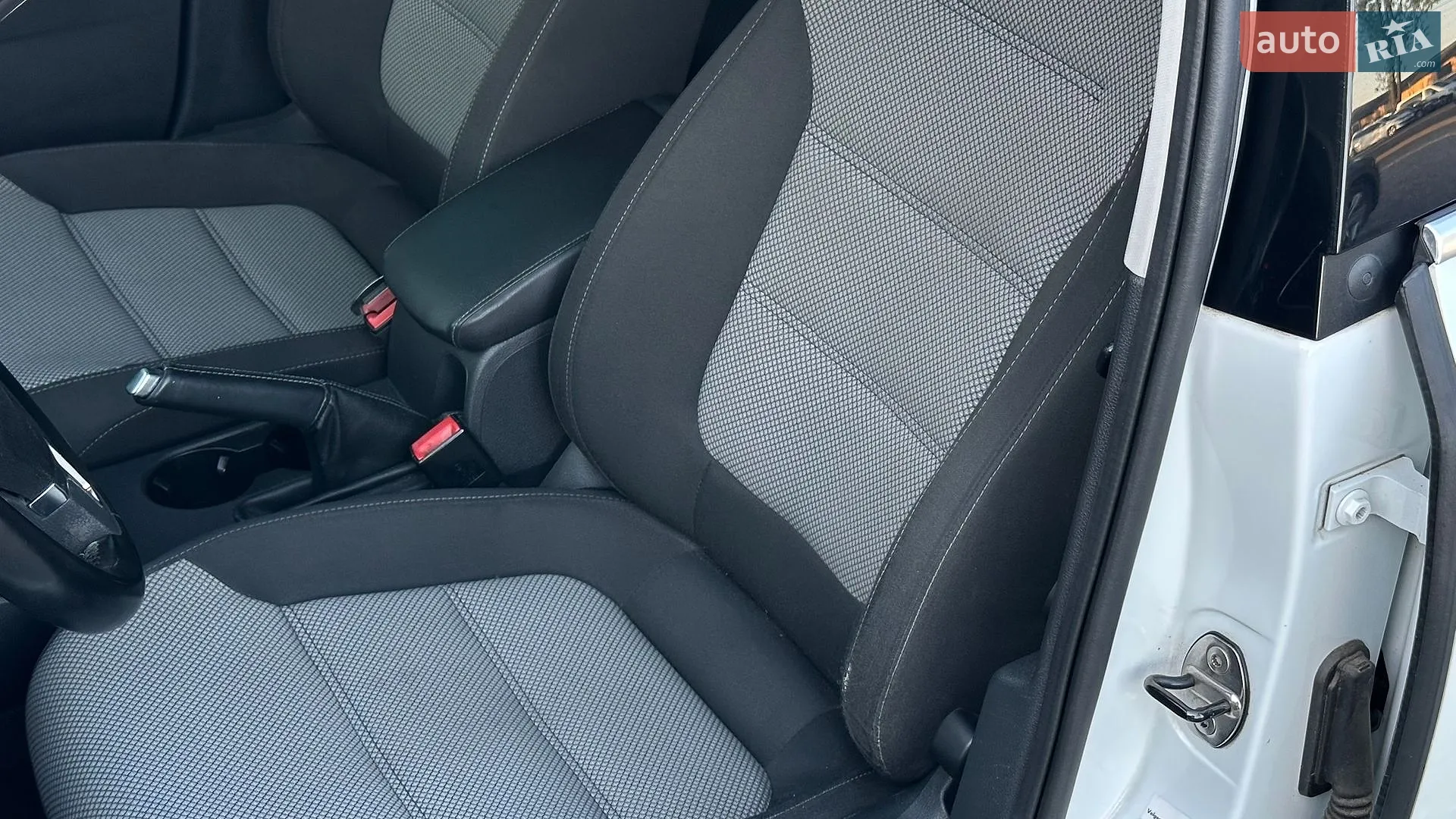 2013 Volkswagen Jetta - мініатюра 64