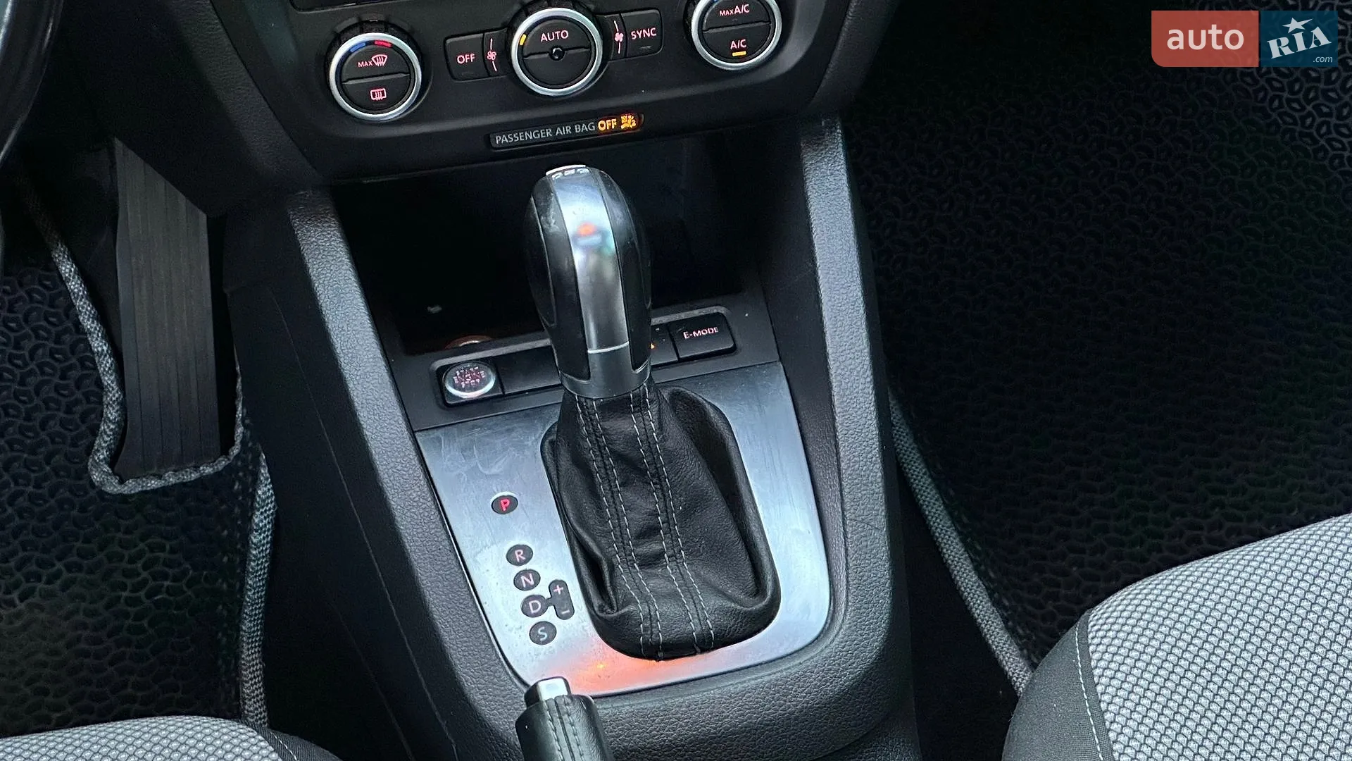 2013 Volkswagen Jetta - мініатюра 77