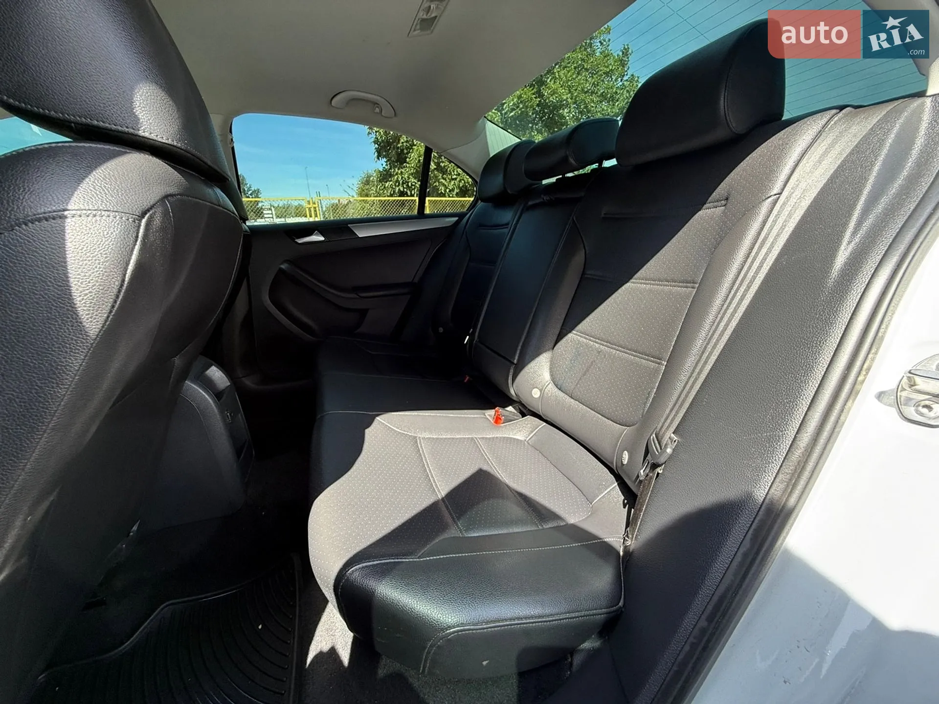 2016 Volkswagen Jetta - мініатюра 25