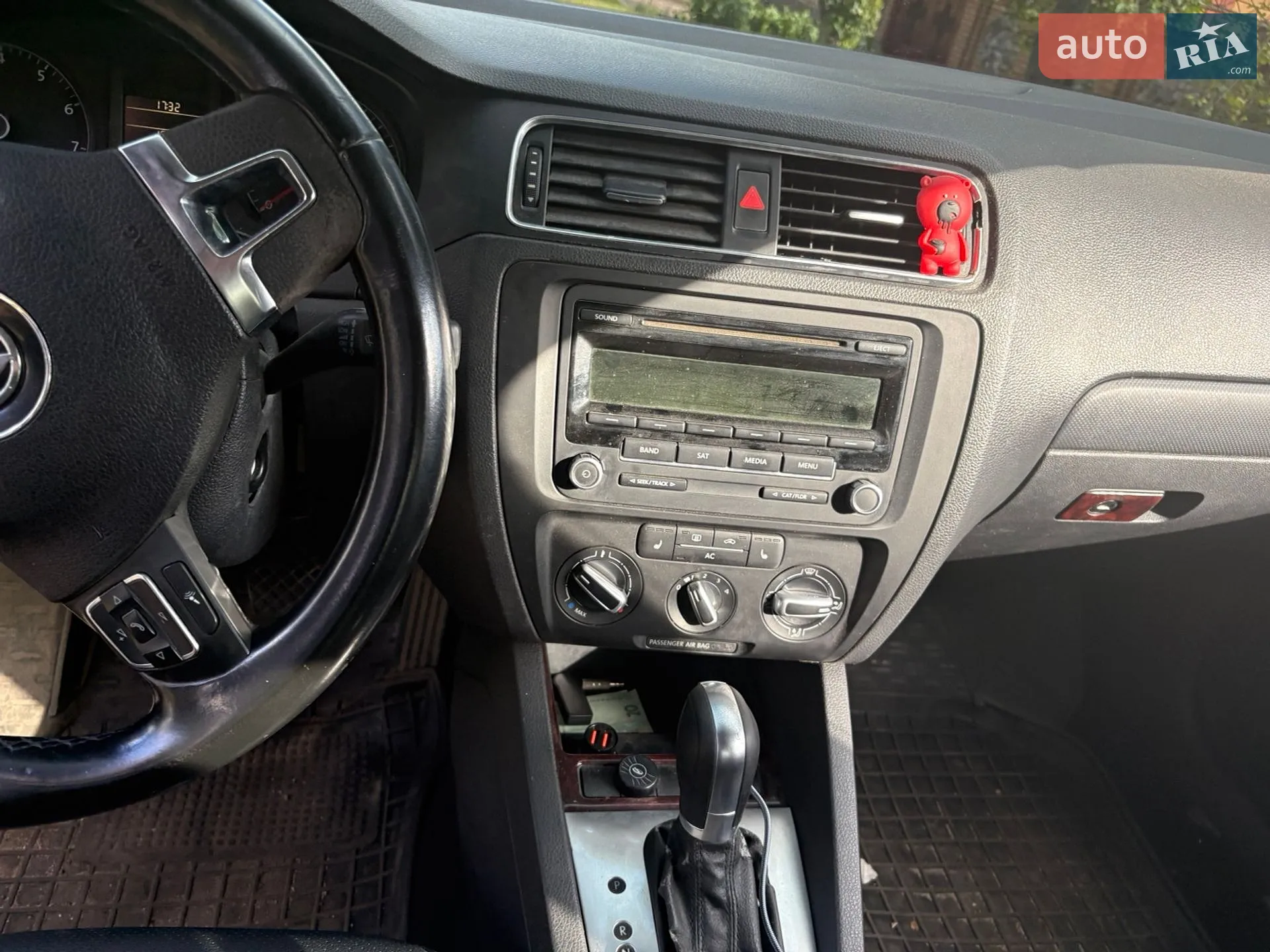 2010 Volkswagen Jetta - мініатюра 13
