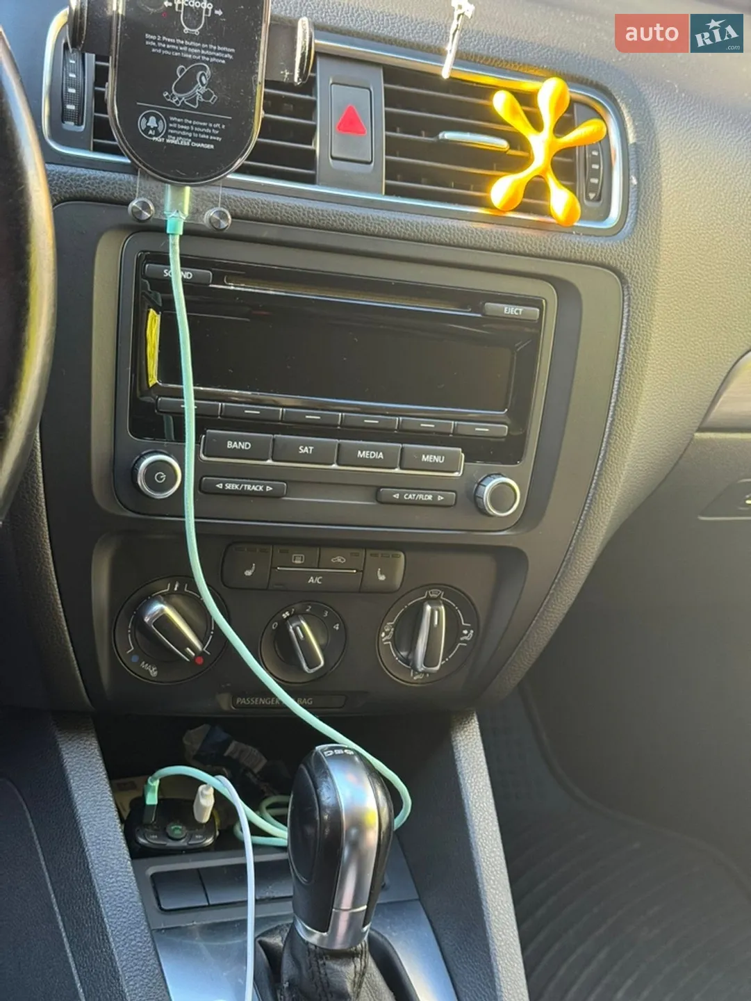 2013 Volkswagen Jetta - мініатюра 3