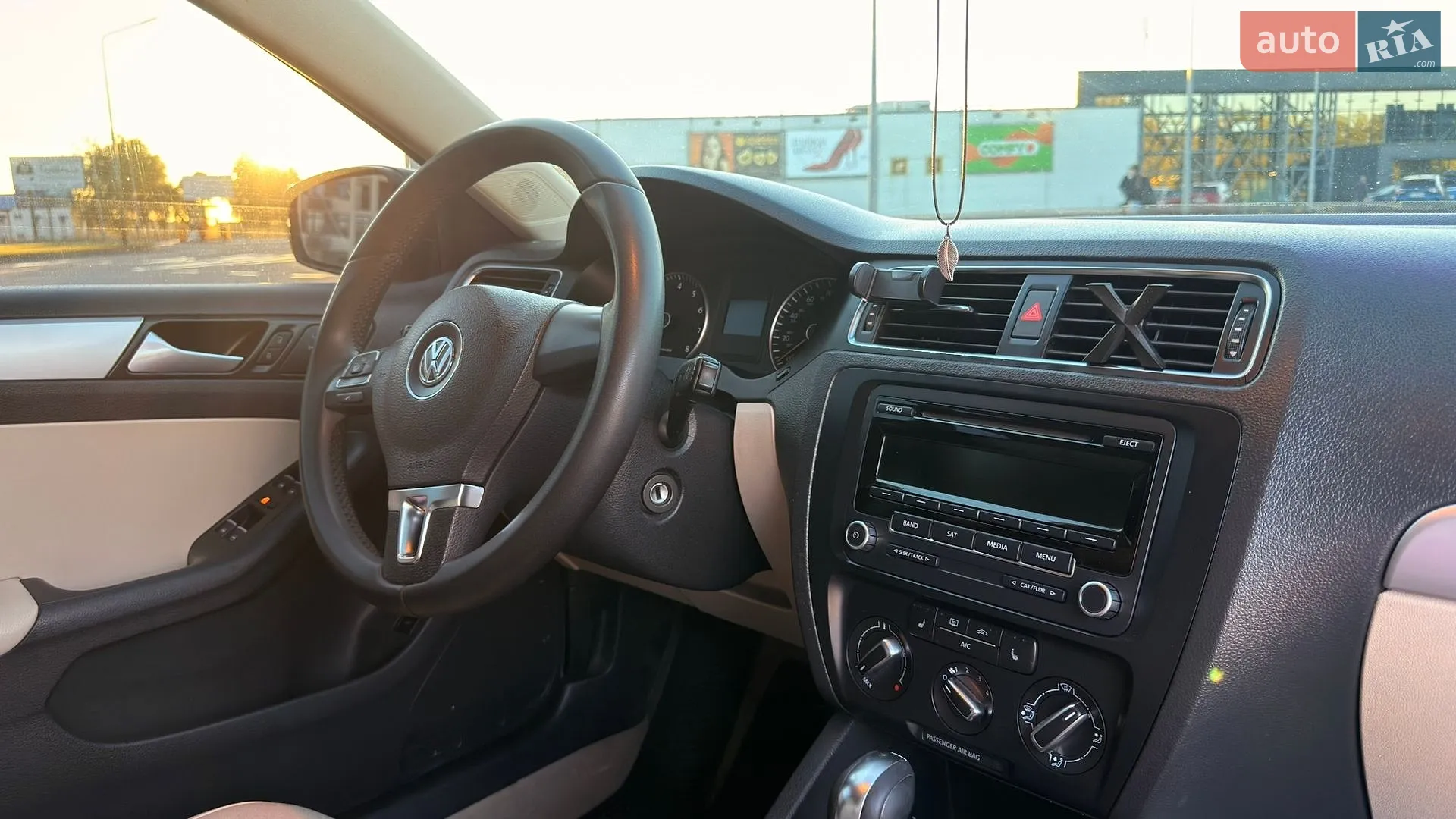2013 Volkswagen Jetta - мініатюра 22