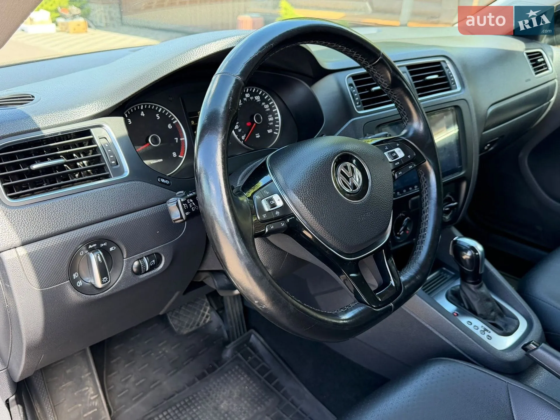2013 Volkswagen Jetta - мініатюра 36