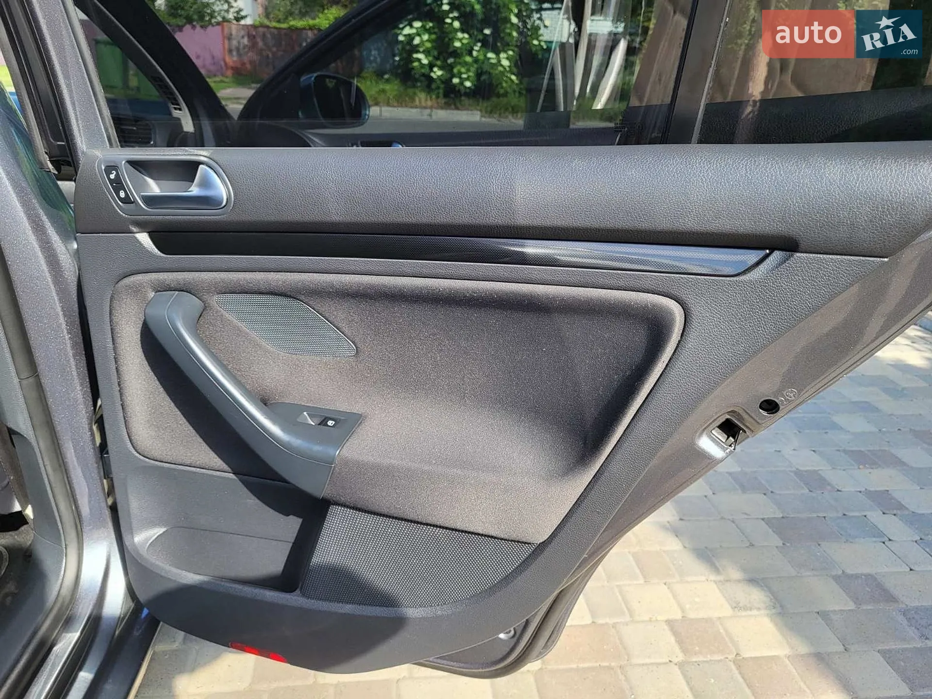 2012 Volkswagen Jetta - мініатюра 25