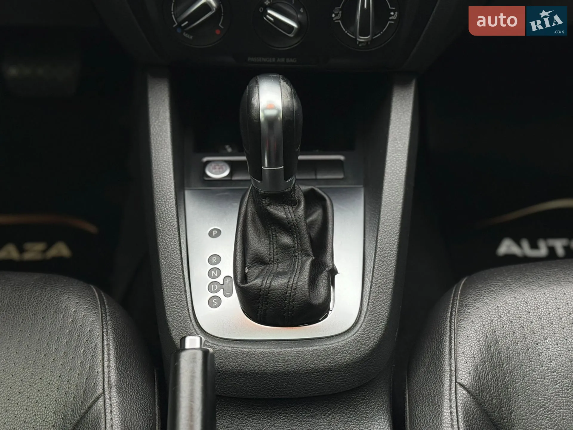 2013 Volkswagen Jetta - мініатюра 42