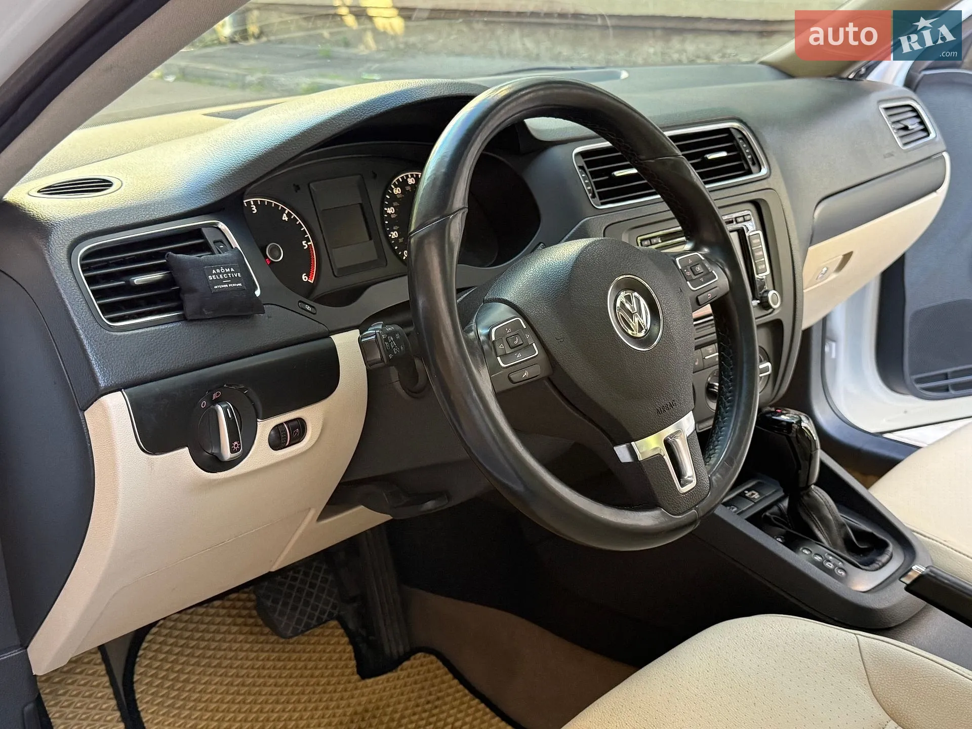 2012 Volkswagen Jetta - мініатюра 27