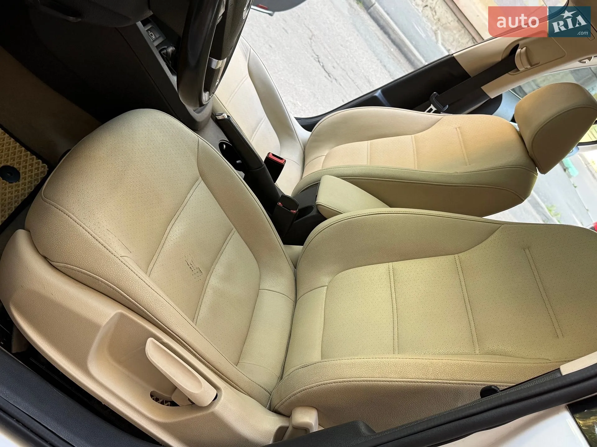 2012 Volkswagen Jetta - мініатюра 34