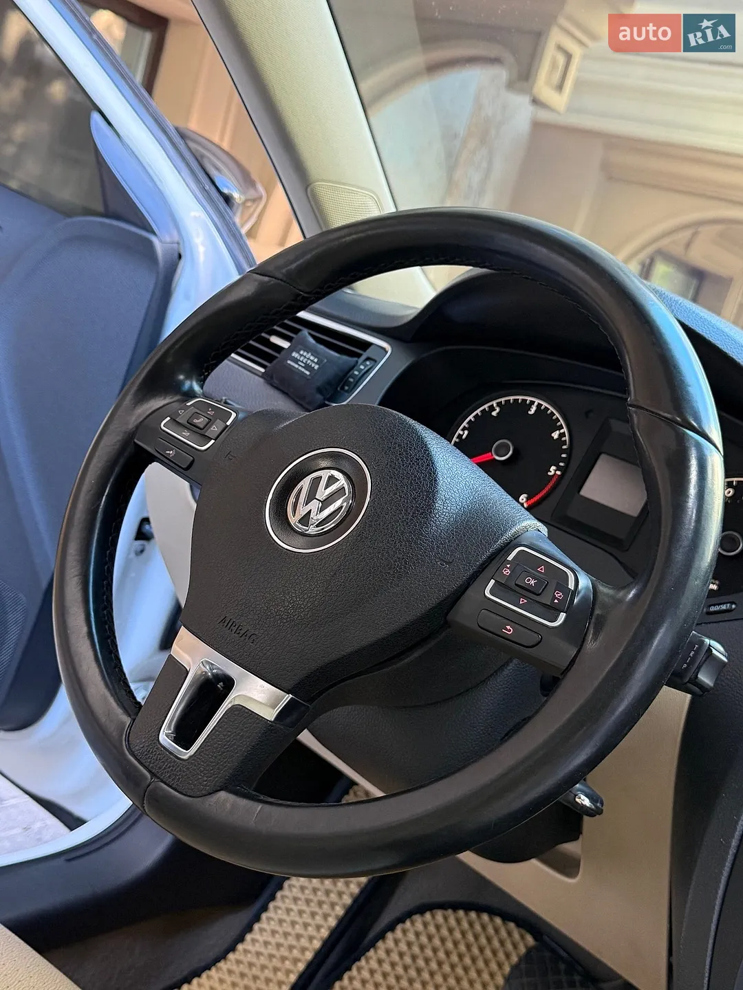 2012 Volkswagen Jetta - мініатюра 42