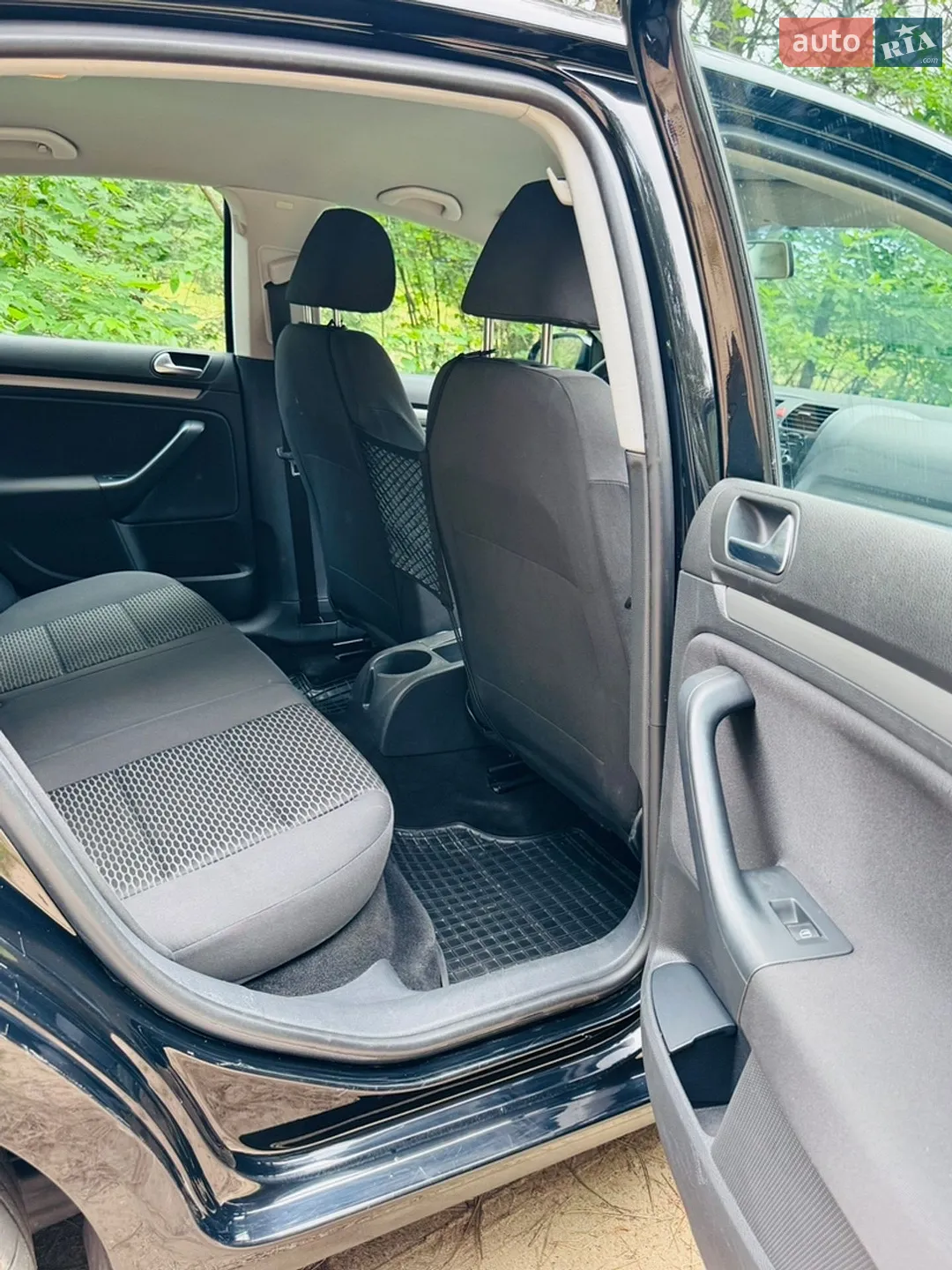 2010 Volkswagen Jetta - мініатюра 17