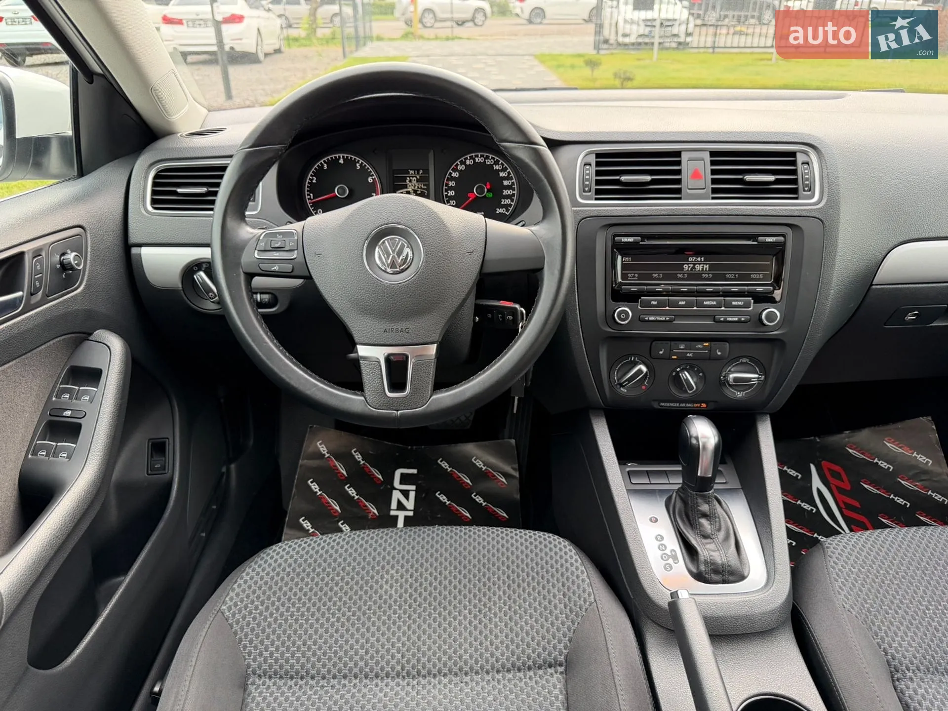 2013 Volkswagen Jetta - мініатюра 38