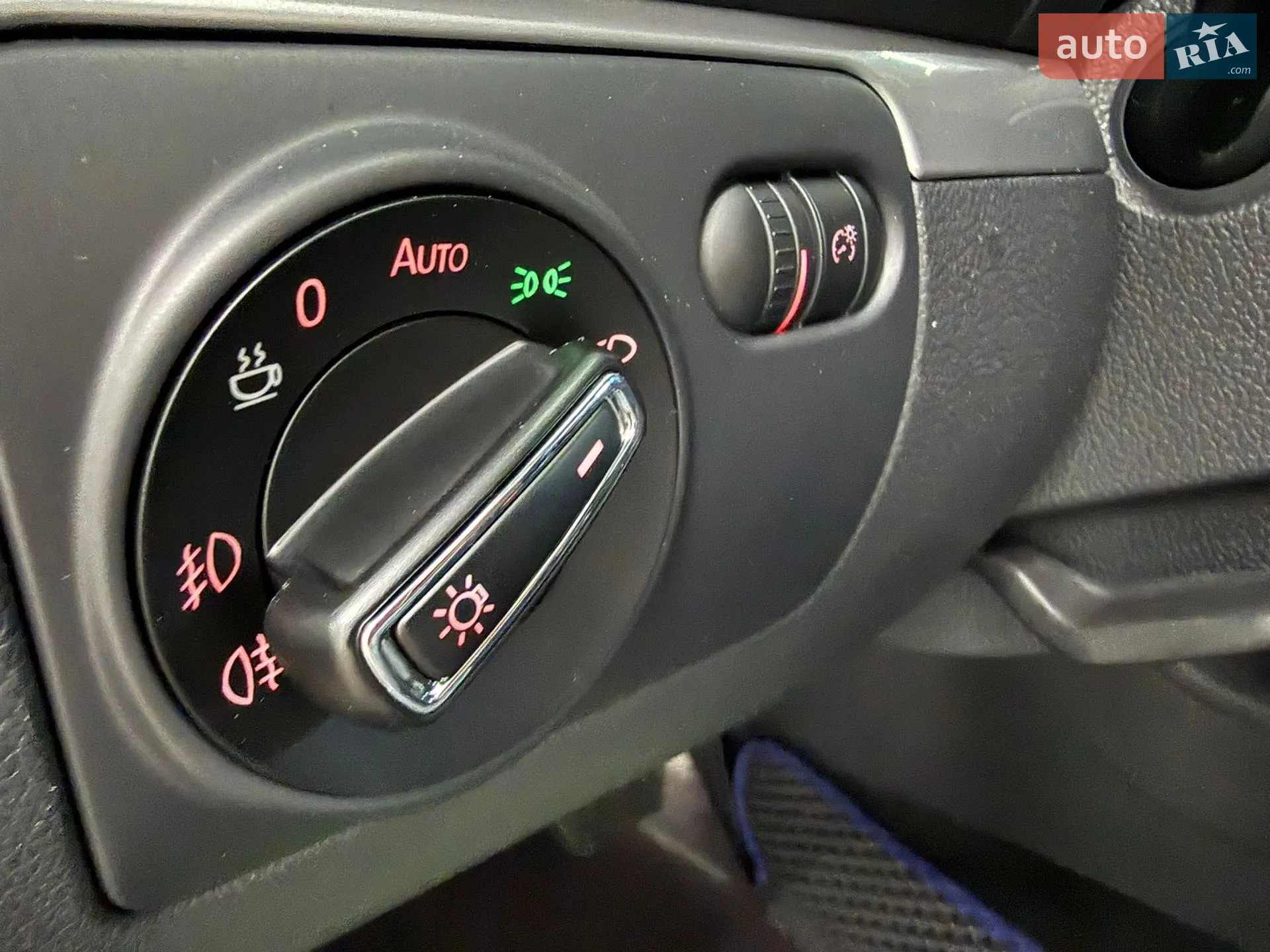 2010 Volkswagen Jetta - мініатюра 14