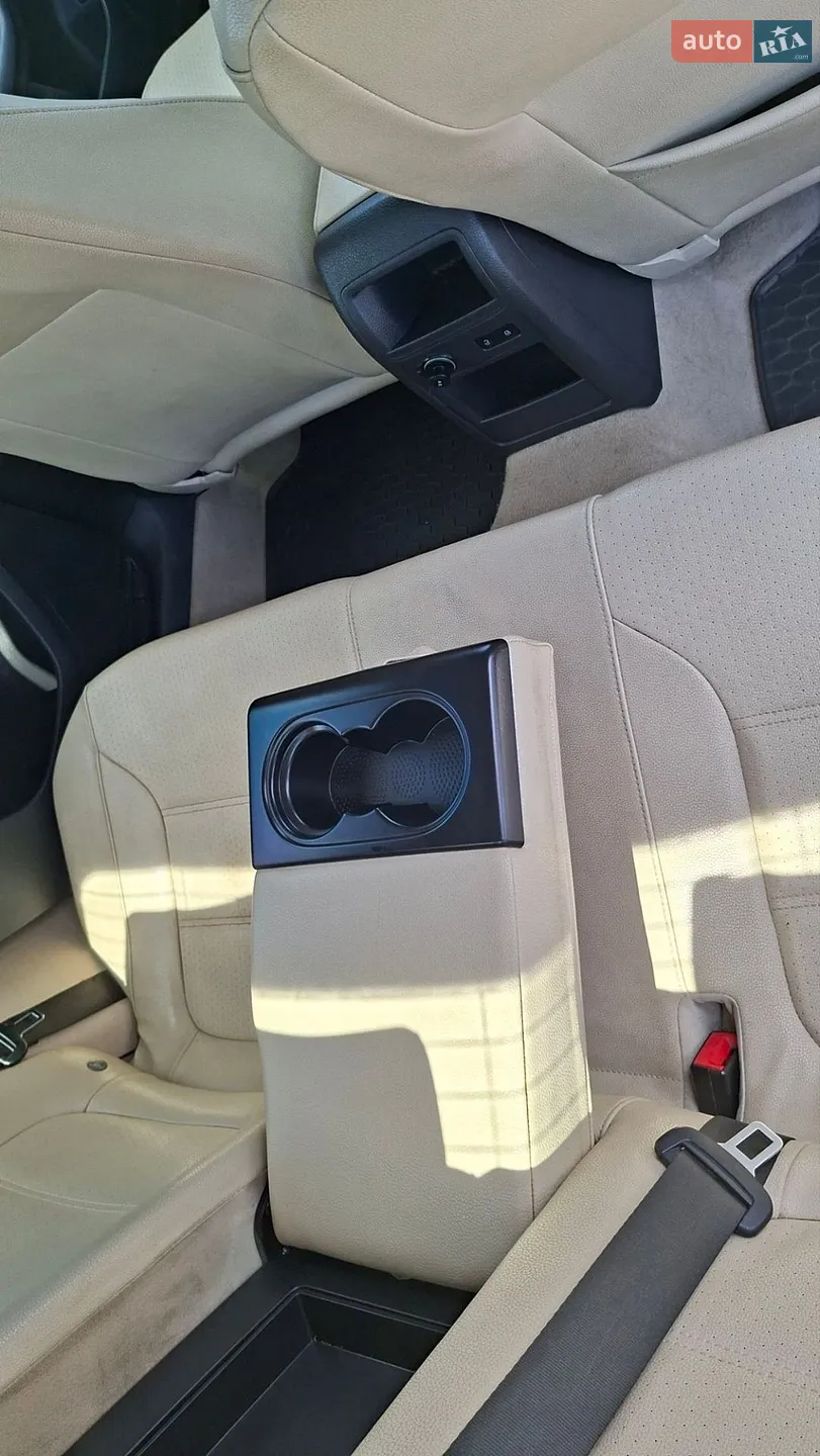 2012 Volkswagen Jetta - мініатюра 22