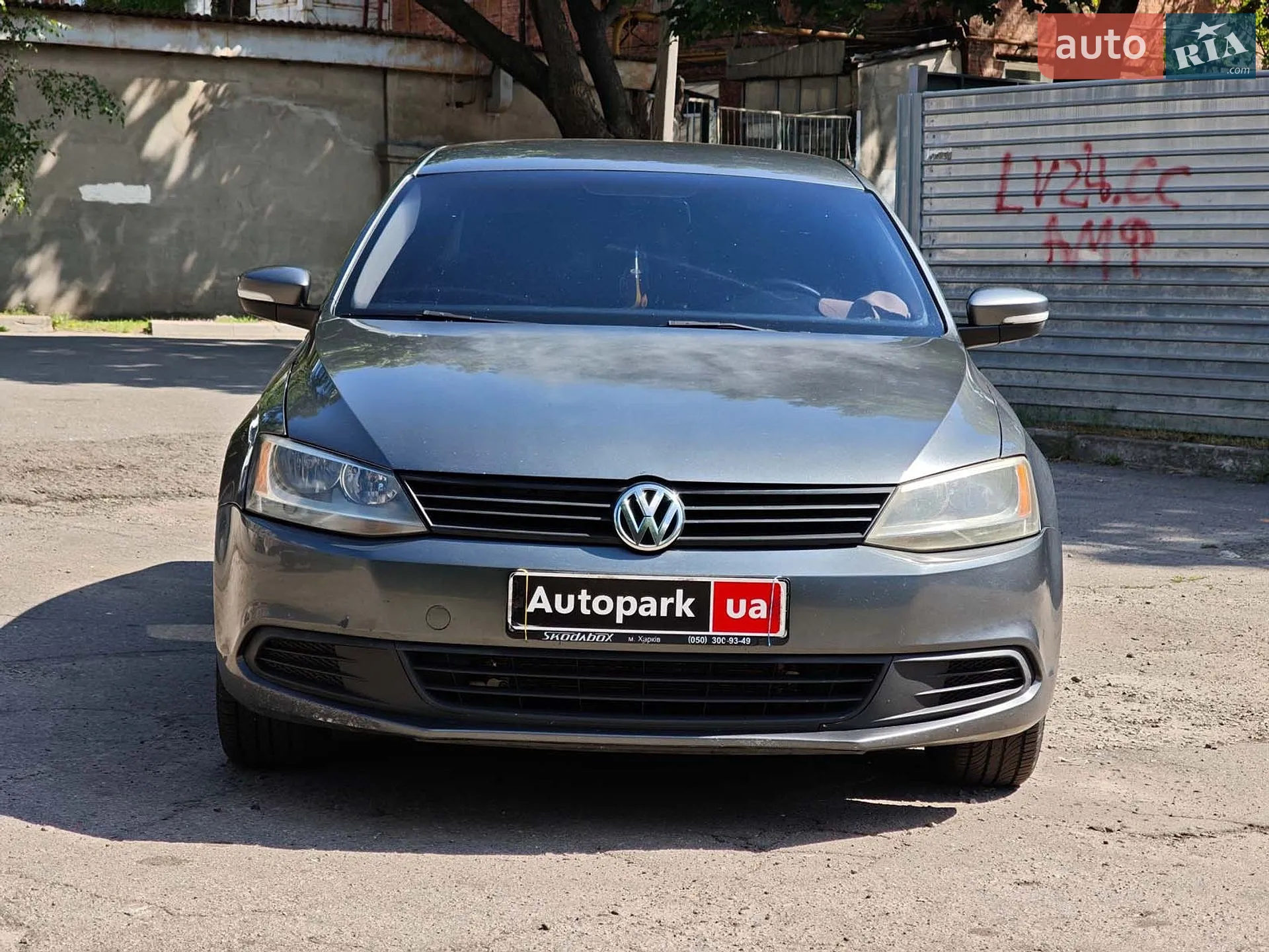 2011 Volkswagen Jetta - мініатюра 2