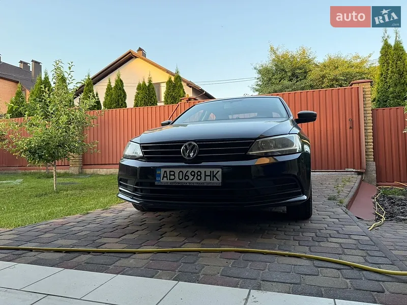 Volkswagen Jetta 2015 VIN 3VWLA7AJ4FM278283 фото оголошення 3 з 63