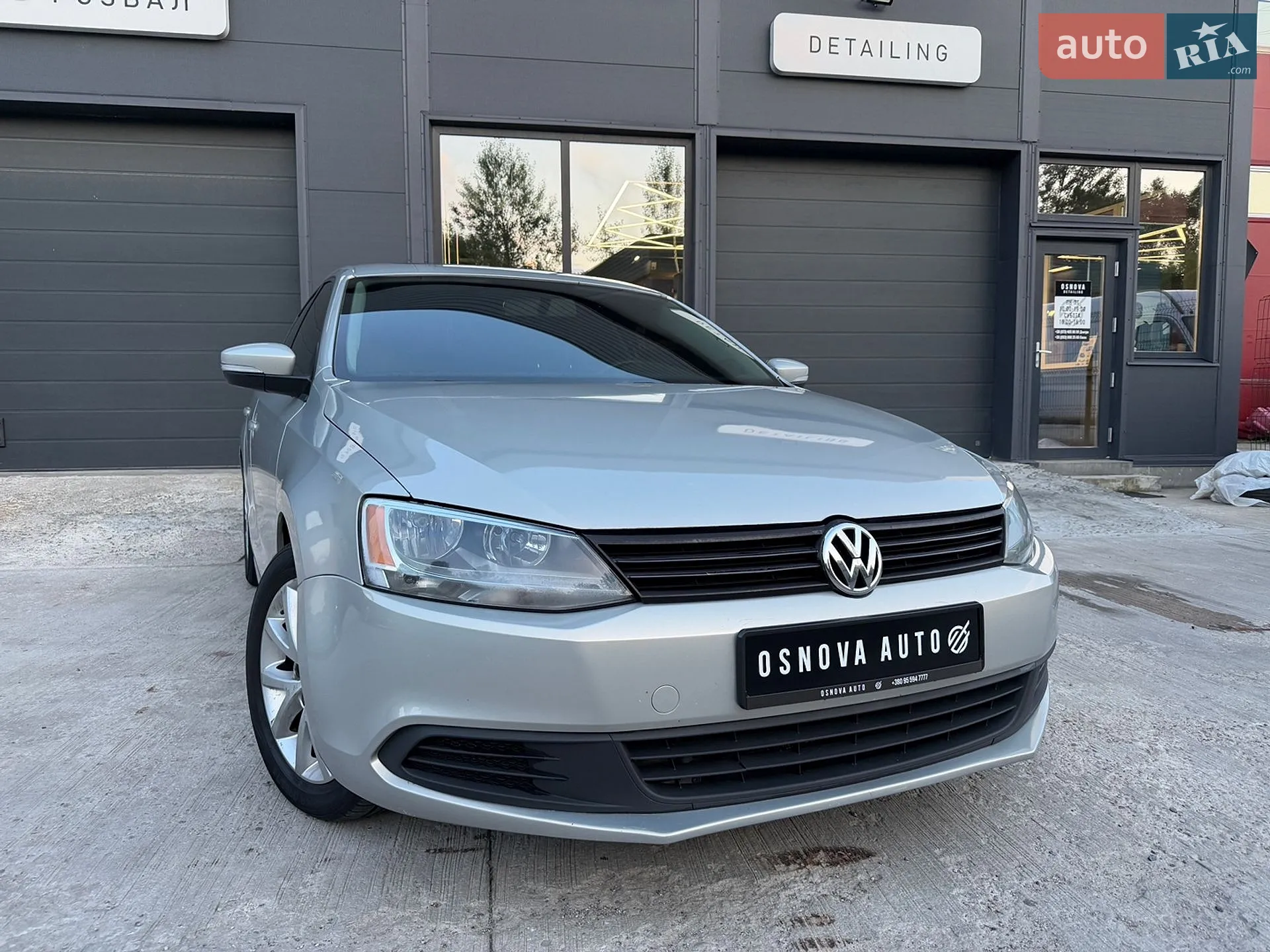 2010 Volkswagen Jetta - мініатюра 4