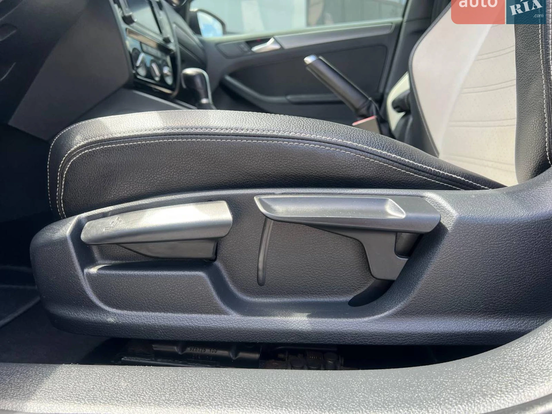 2016 Volkswagen Jetta - мініатюра 23