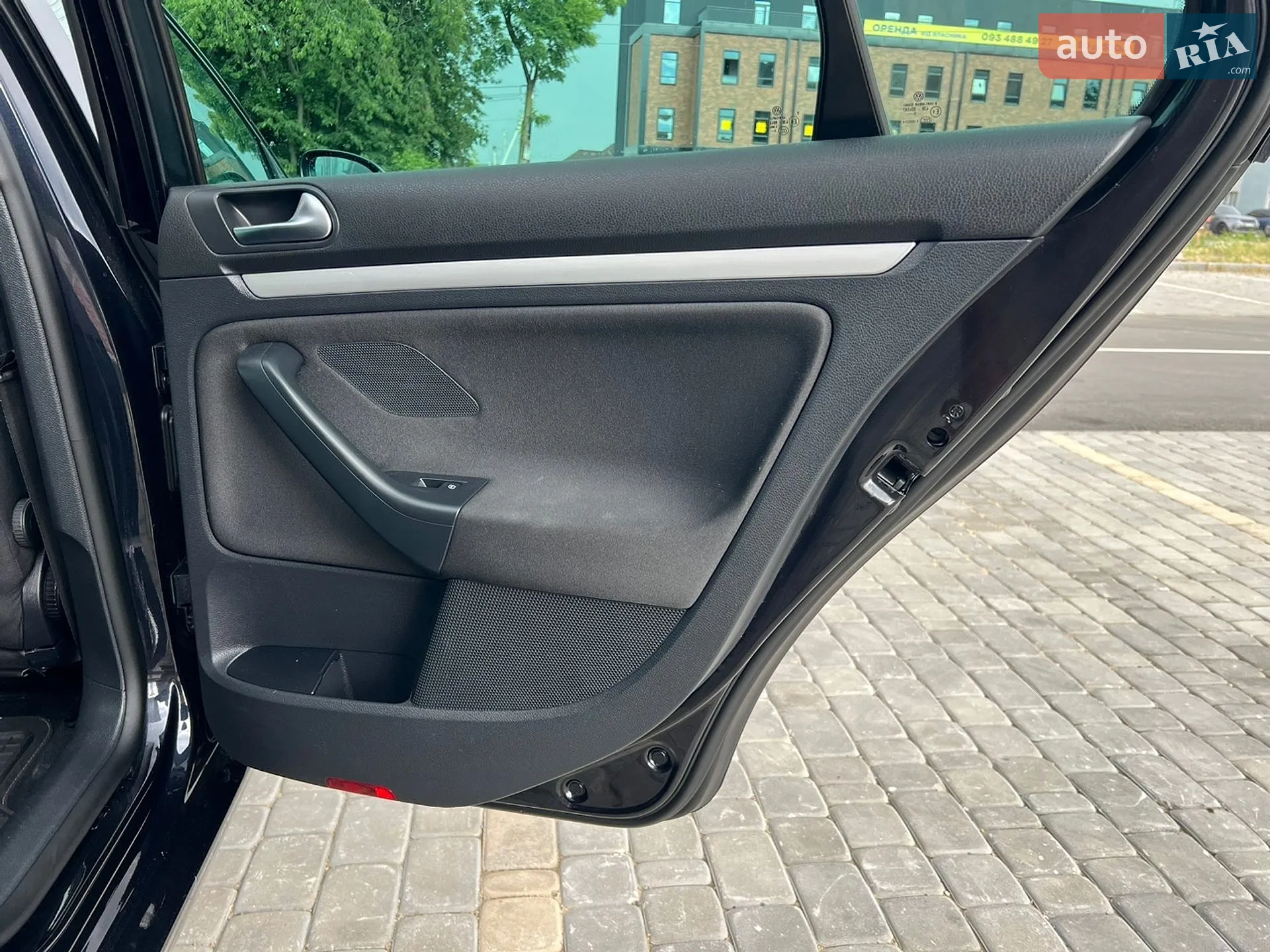 2010 Volkswagen Jetta - мініатюра 15