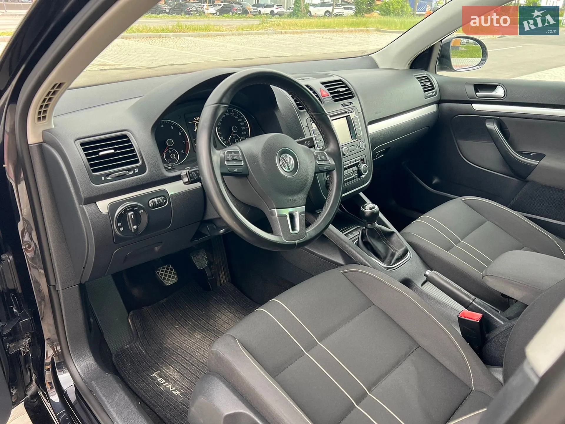 2010 Volkswagen Jetta - мініатюра 21