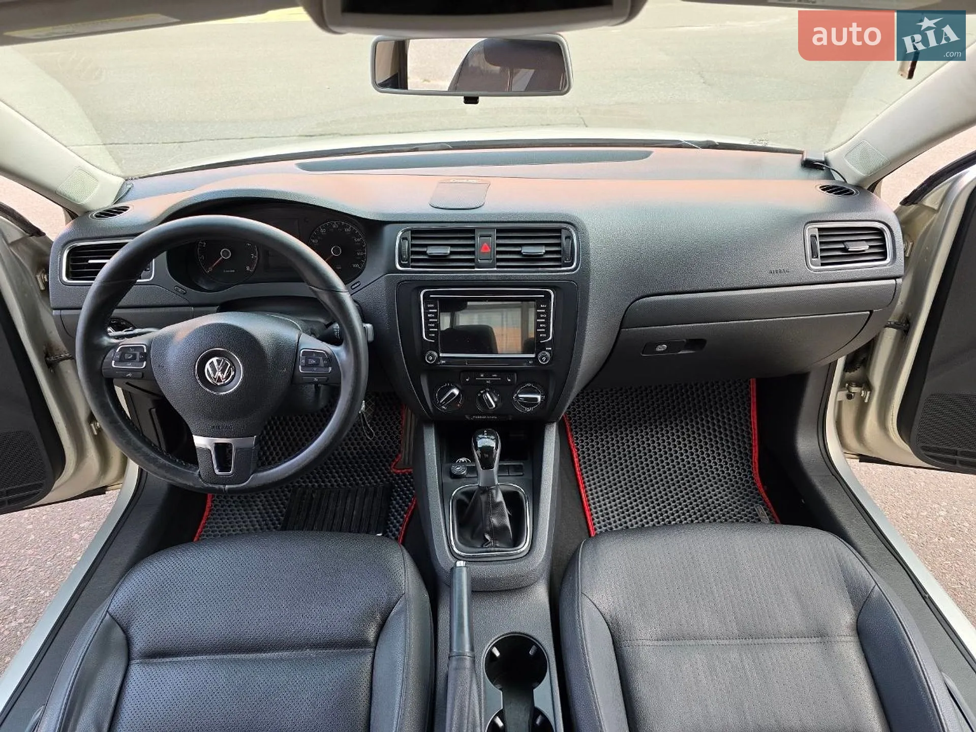 2010 Volkswagen Jetta - мініатюра 11