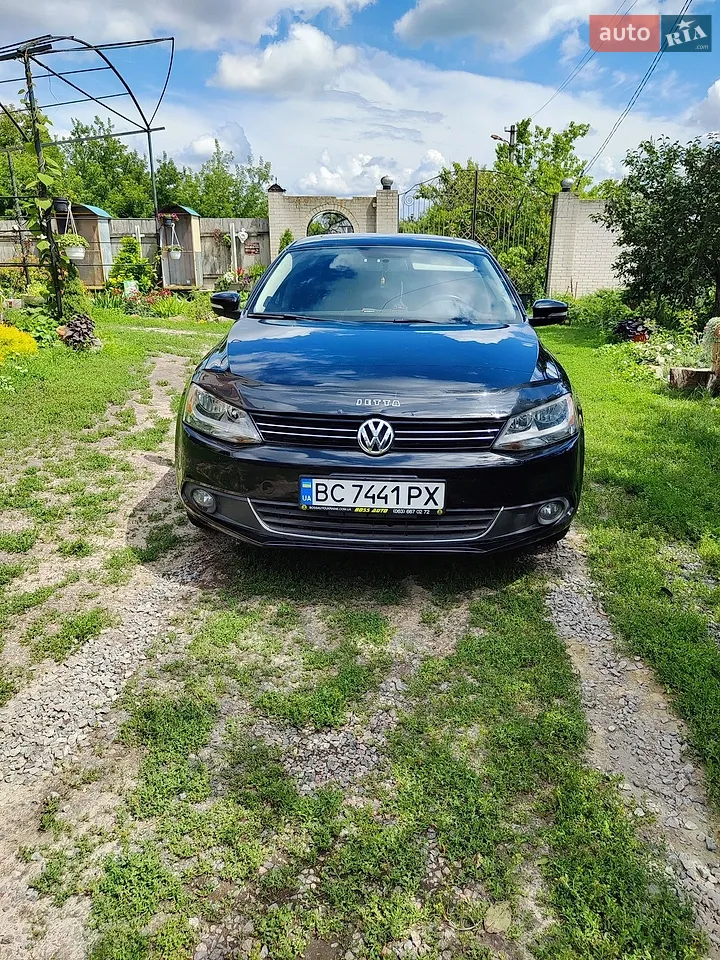 2012 Volkswagen Jetta - мініатюра 16
