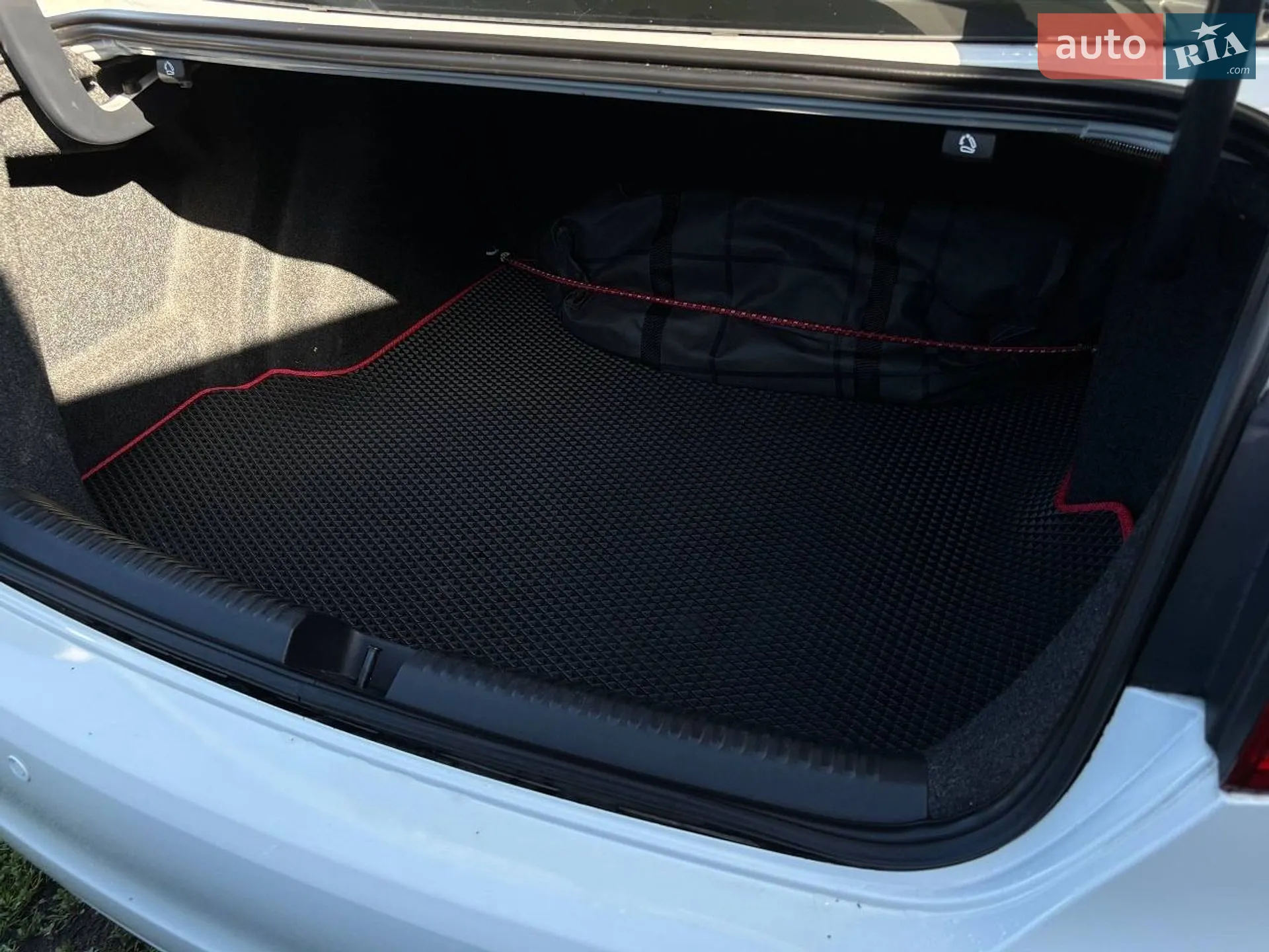 2013 Volkswagen Jetta - мініатюра 14