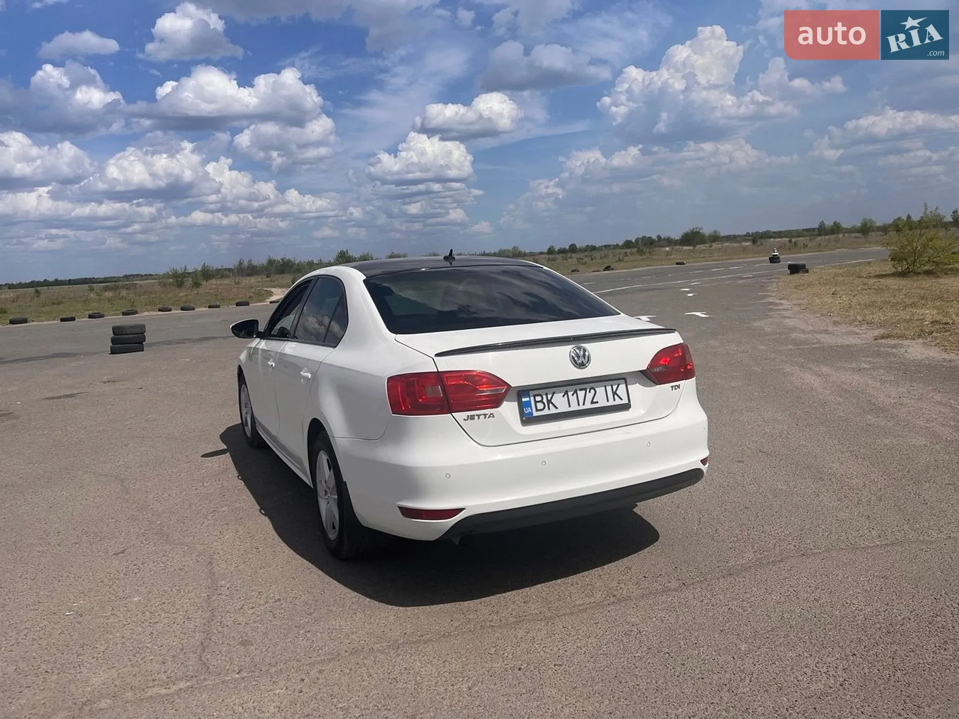 2012 Volkswagen Jetta - мініатюра 3
