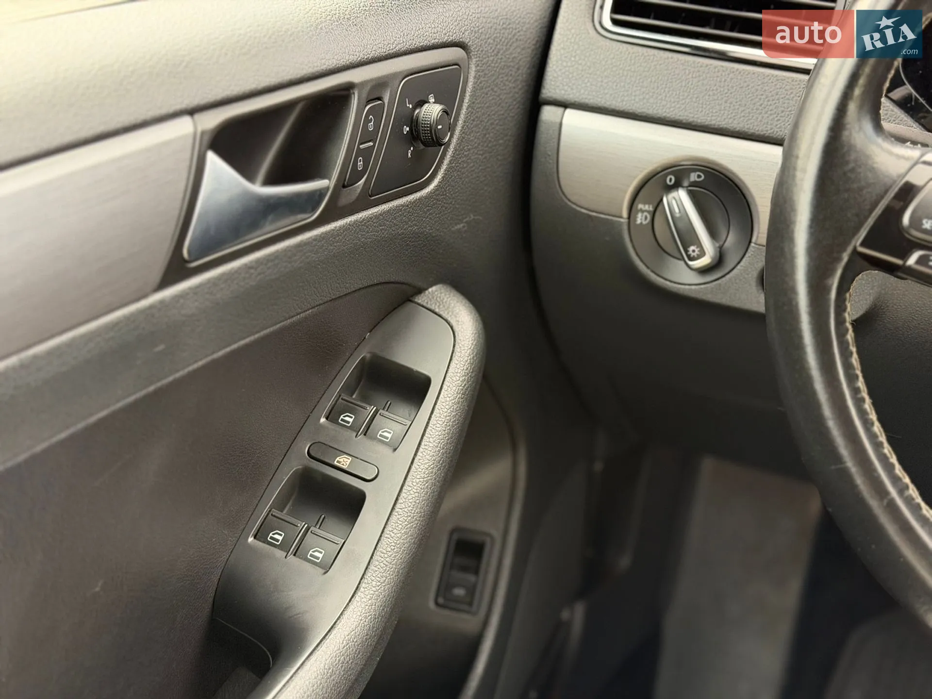 2016 Volkswagen Jetta - мініатюра 31