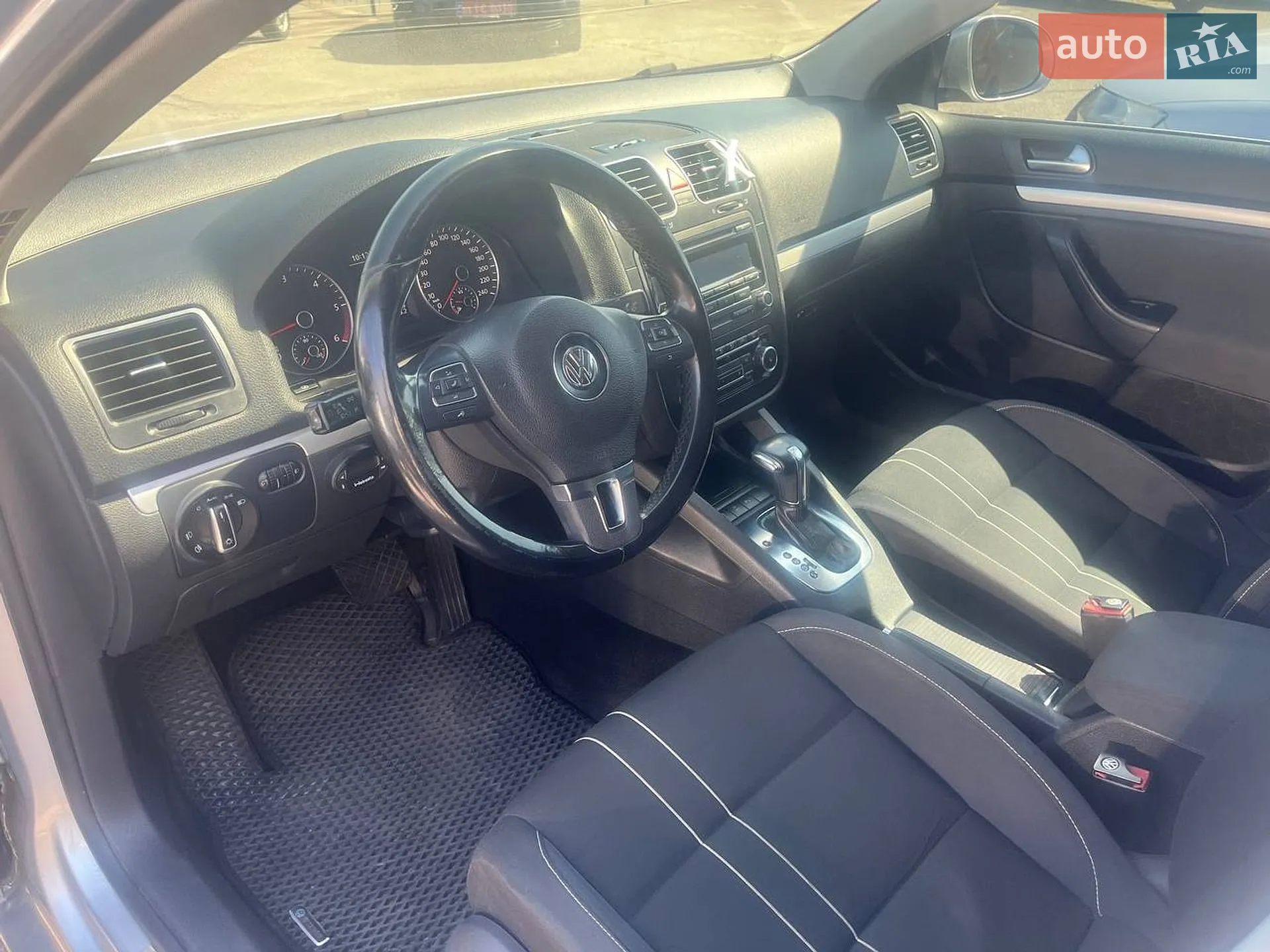 2010 Volkswagen Jetta - мініатюра 7