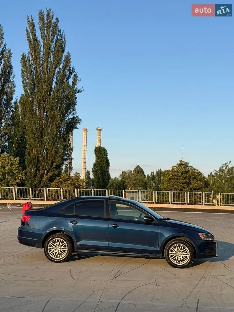 2012 Volkswagen Jetta - мініатюра 3