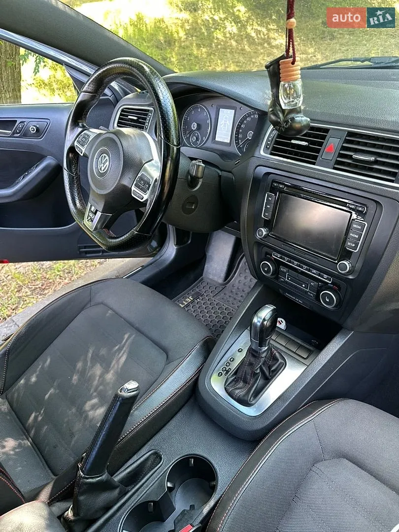2012 Volkswagen Jetta - мініатюра 26