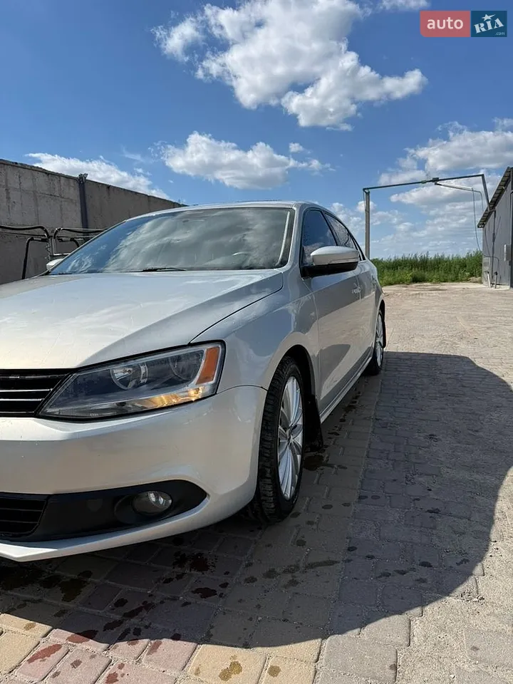 2010 Volkswagen Jetta - мініатюра 21
