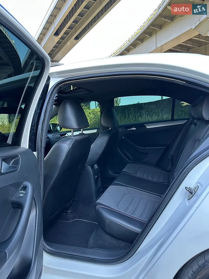 2012 Volkswagen Jetta - мініатюра 14