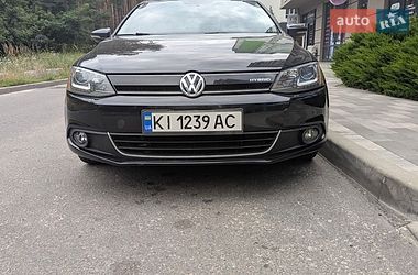 Седан Volkswagen Jetta 2013 в Ірпені