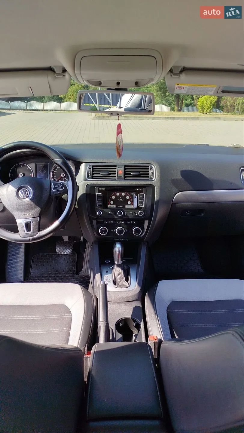 2013 Volkswagen Jetta - мініатюра 29