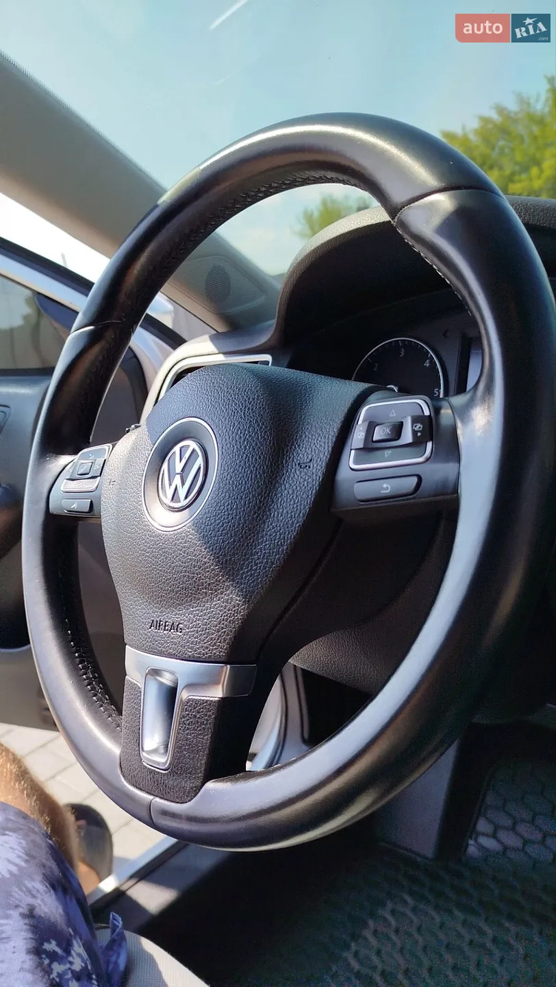 2013 Volkswagen Jetta - мініатюра 35