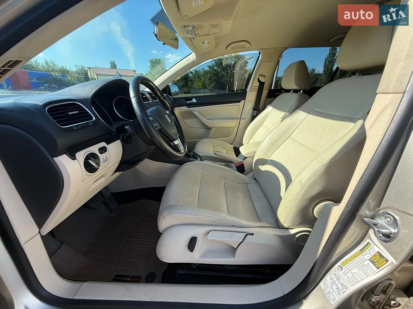 2013 Volkswagen Jetta - мініатюра 27