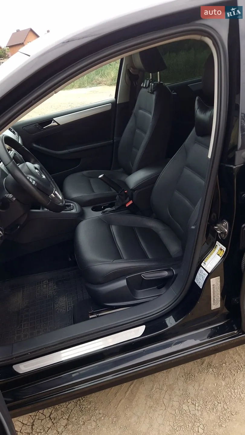 2010 Volkswagen Jetta - мініатюра 15