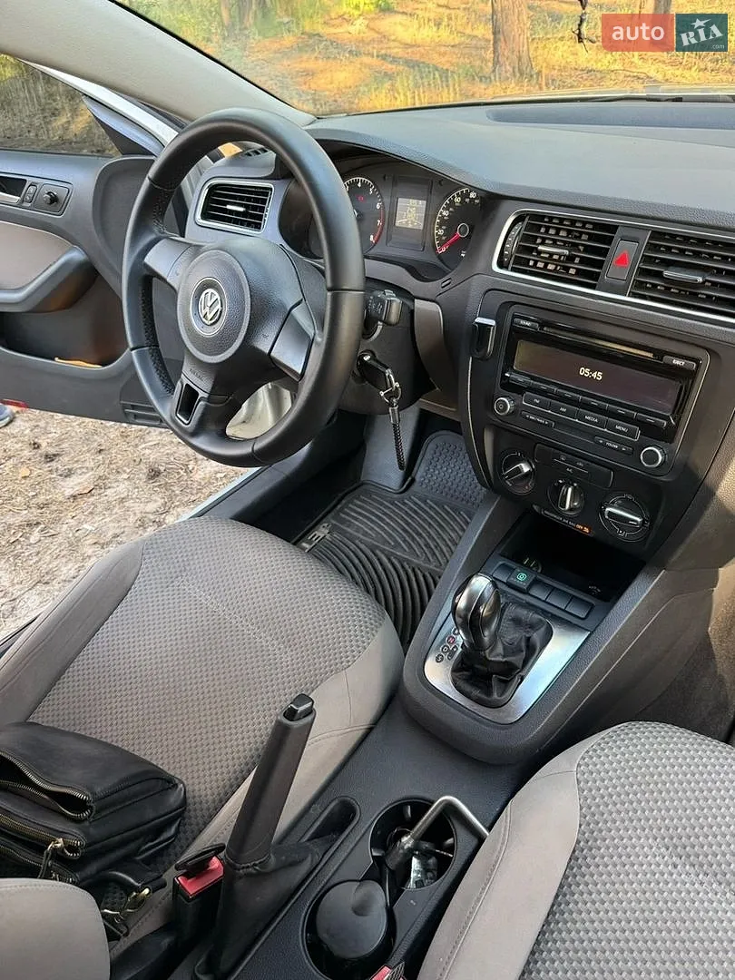 2011 Volkswagen Jetta - мініатюра 17