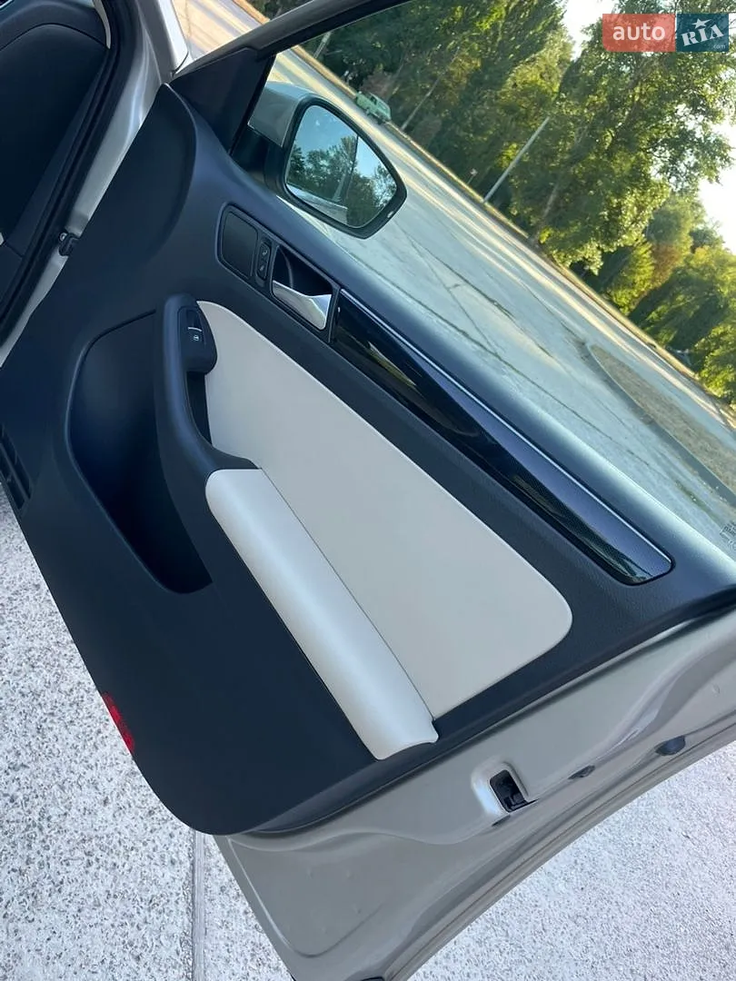 2015 Volkswagen Jetta - мініатюра 35