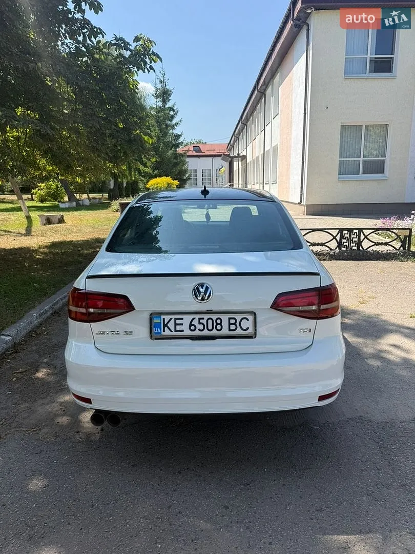 2017 Volkswagen Jetta - мініатюра 3